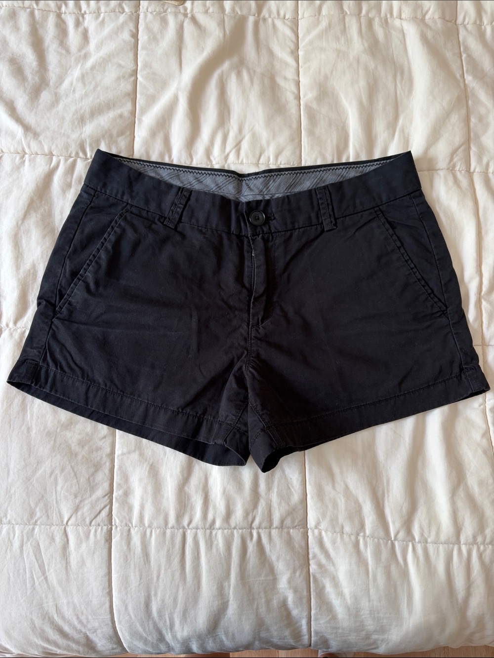 Uniqlo Black Women's Cotton Shorts